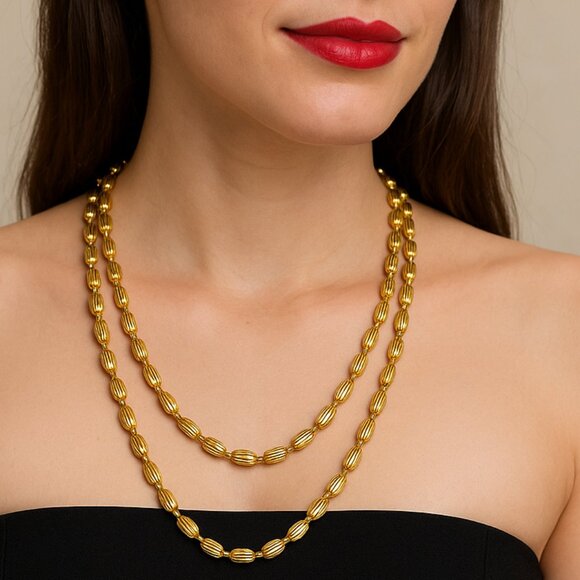 Vintage Ribbed Barrel Bead Gold-Tone Necklace 36 Inches - Picture 1 of 5